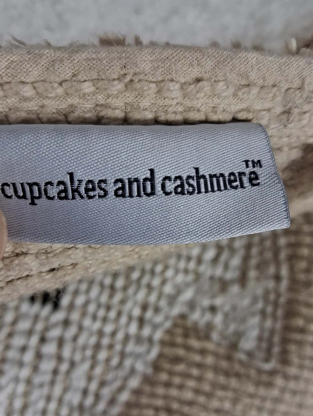 Cupcakes And Cashmere At Home Tan & White 3 Ghost Halloween Bath Rug 21 X 34